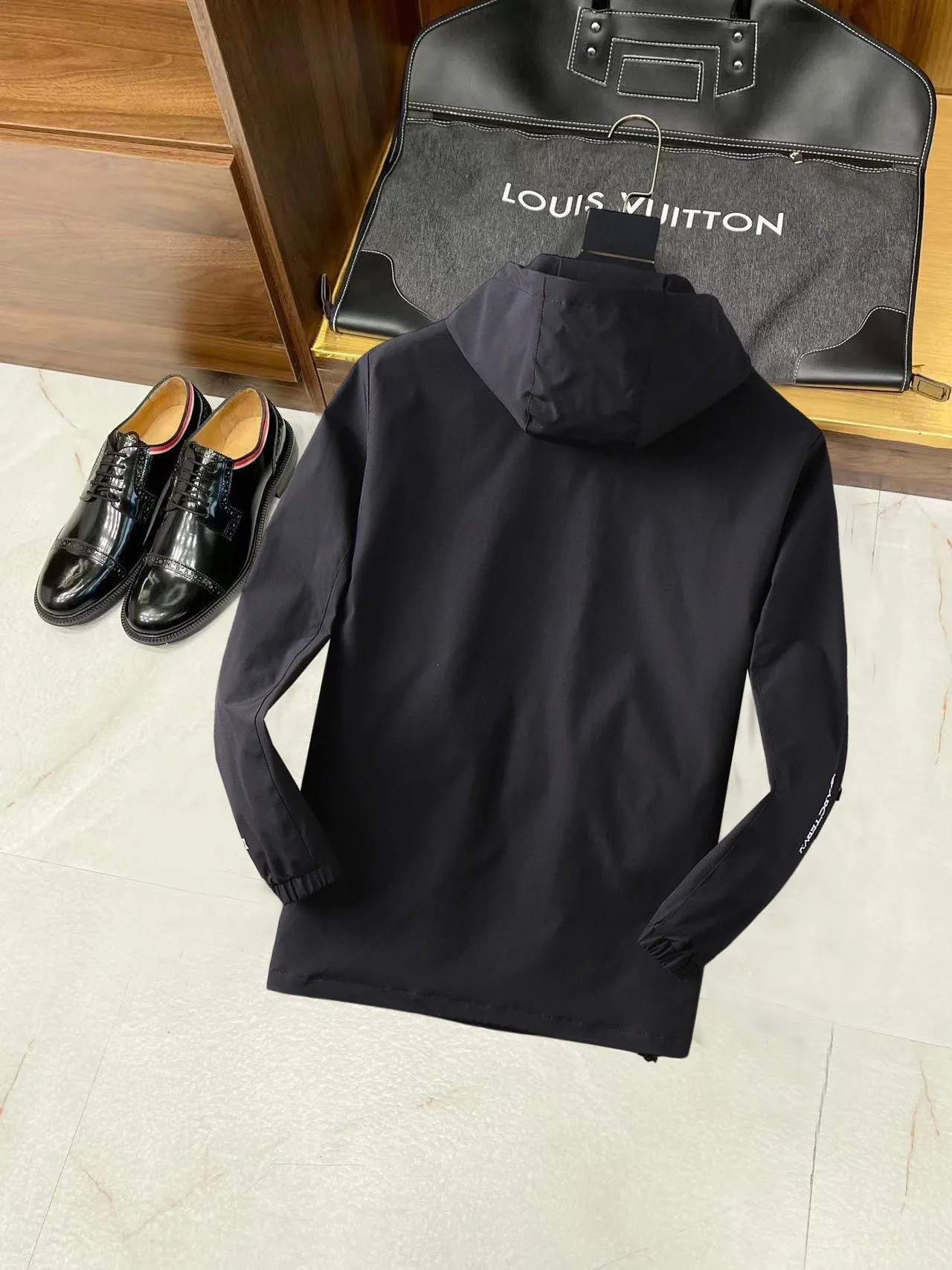 Same Style， ， 2026 New Arrival ， Original Premium Breathable ， ， ， Quality。 ， Sizes：M～3XL，